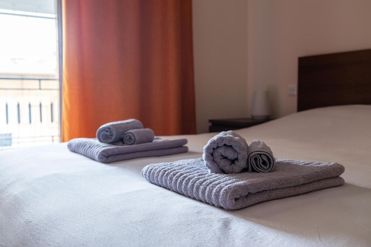 Your Cozy Six Street Apartment 拉里萨 外观 照片